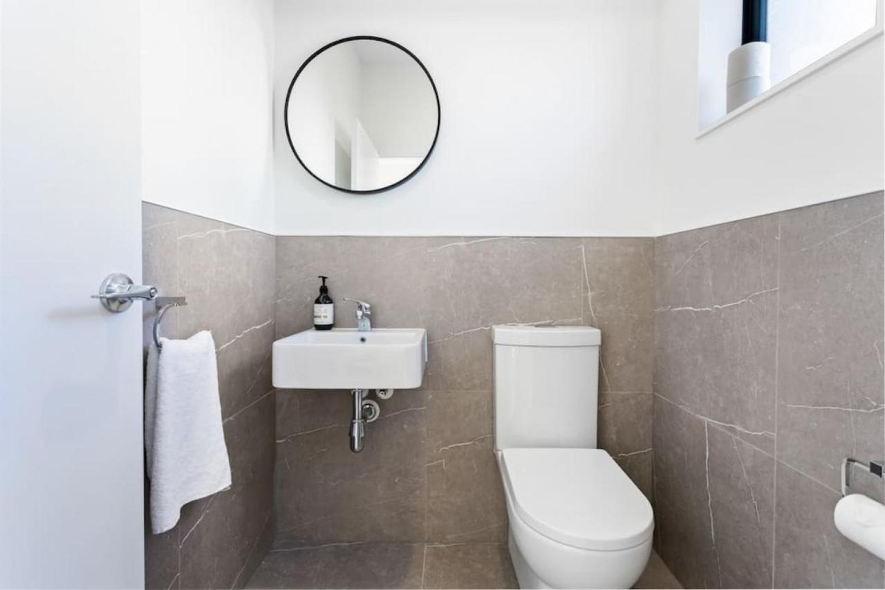 Stunning New 2Br Luxury In Pukekohe - Wifi Netflix Βίλα Εξωτερικό φωτογραφία